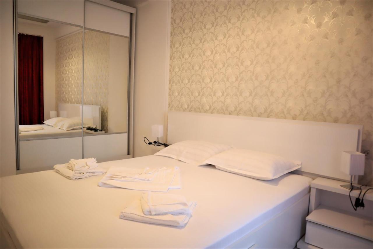 Thomas Luxury Apartment Navodari Luaran gambar