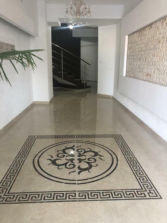 Thomas Luxury Apartment Navodari Luaran gambar